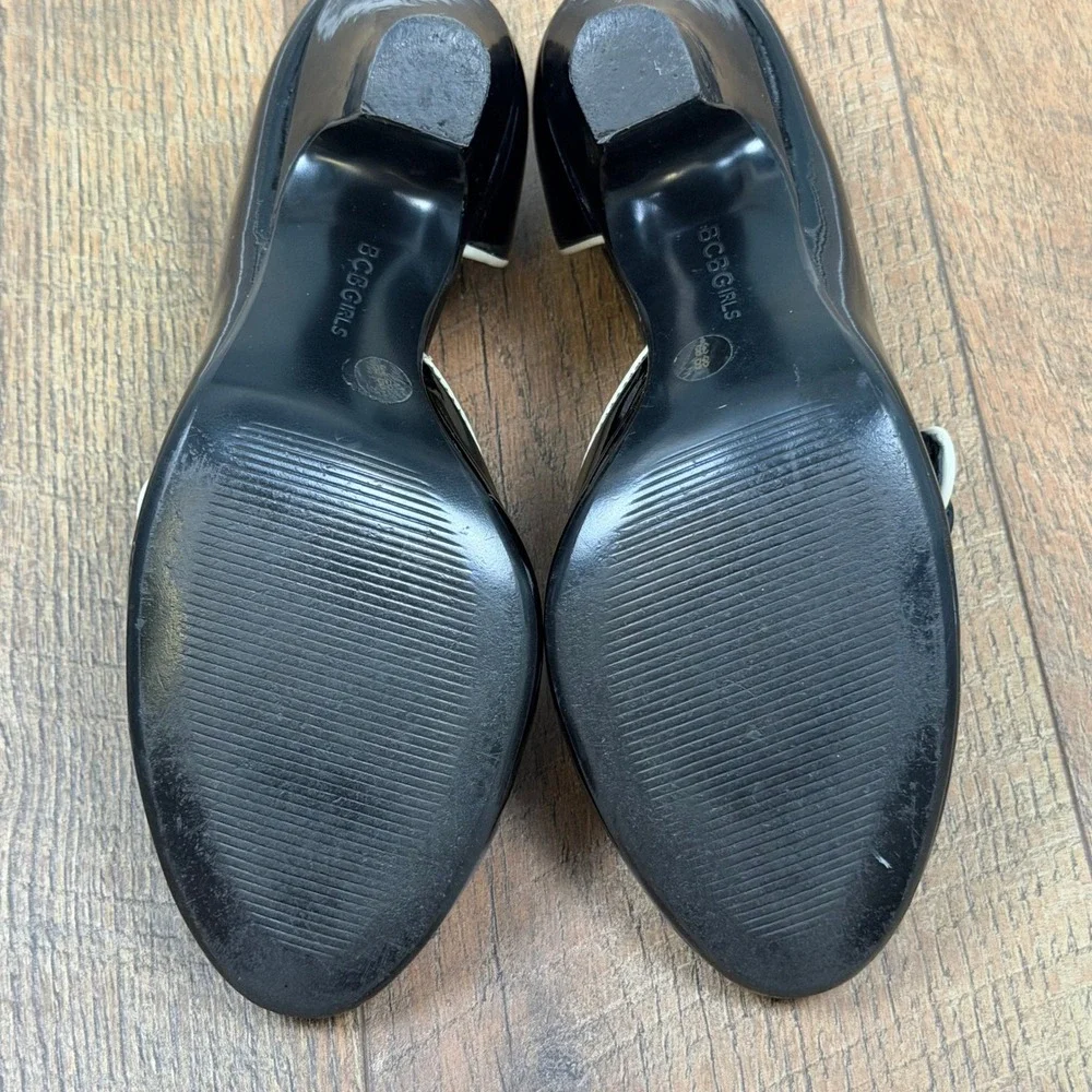 BCBGirls Mary Jane Patent Pumps Women 8B Black White